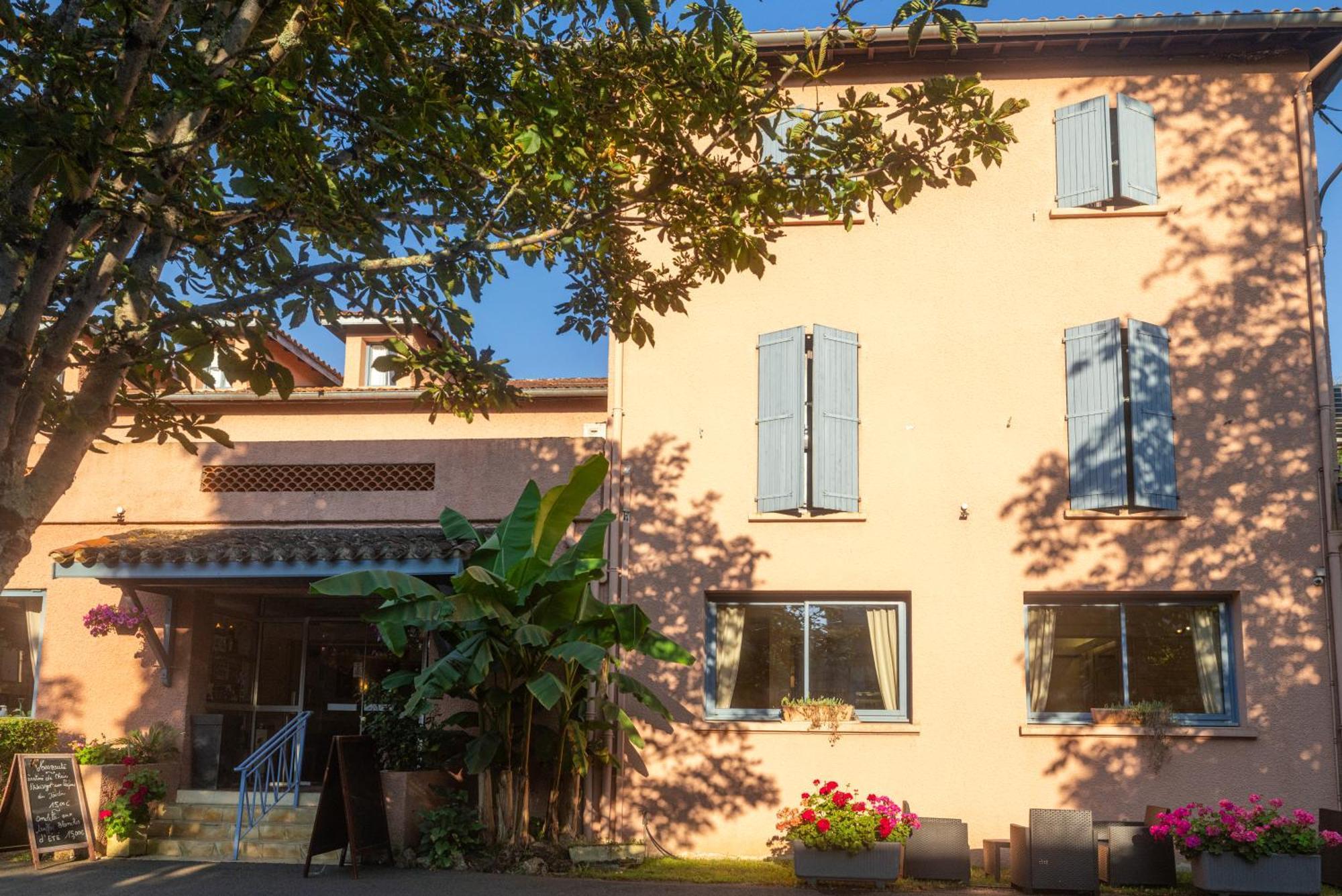 Castéra-Verduzan Hotel Restaurant Des Thermes מראה חיצוני תמונה