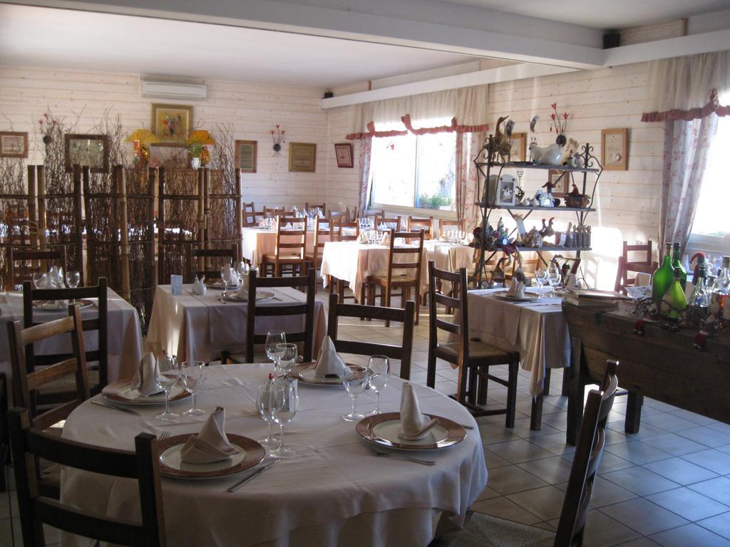 Castéra-Verduzan Hotel Restaurant Des Thermes מראה חיצוני תמונה
