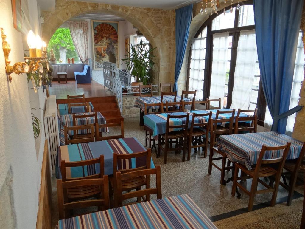 Castéra-Verduzan Hotel Restaurant Des Thermes מראה חיצוני תמונה