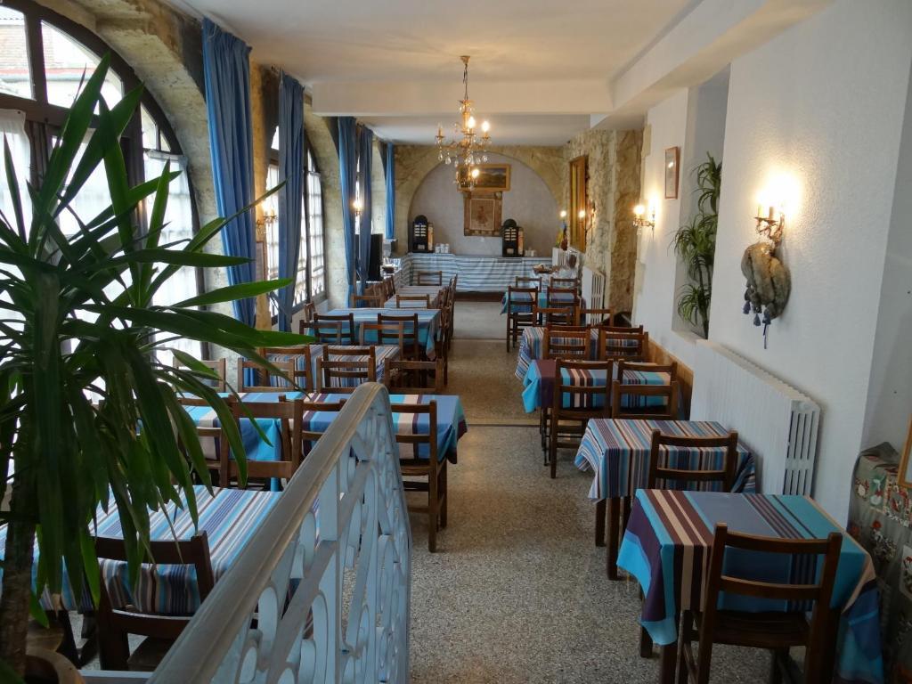 Castéra-Verduzan Hotel Restaurant Des Thermes מראה חיצוני תמונה